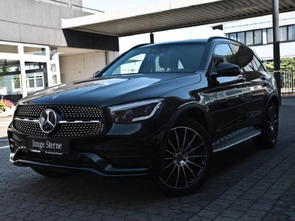 Mercedes-Benz GLC 300 de 4M AMG Night Panorama HeadUp Burmester