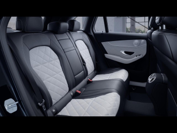 Mercedes-Benz GLC 300 de 4M AMG Night Panorama HeadUp Burmester