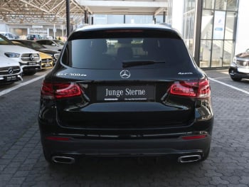 Mercedes-Benz GLC 300 de 4M AMG Night Panorama HeadUp Burmester