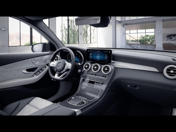 Mercedes-Benz GLC 300 de 4M AMG Night Panorama HeadUp Burmester