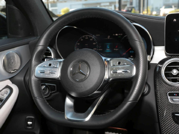 Mercedes-Benz GLC 300 de 4M AMG Night Panorama HeadUp Burmester