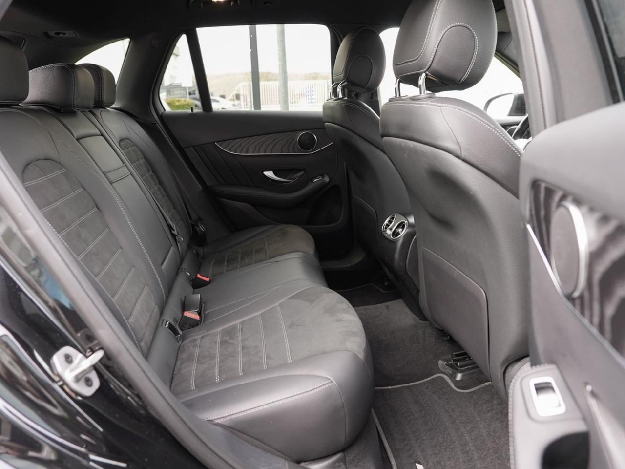 Mercedes-Benz GLC 300 de 4M AMG Night Navi Kamera Spur-Paket