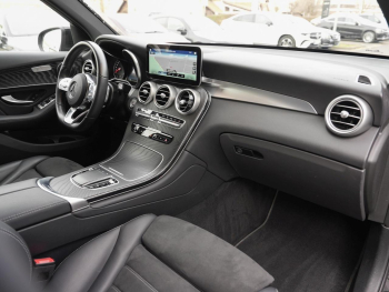 Mercedes-Benz GLC 300 de 4M AMG Night Navi Kamera Spur-Paket
