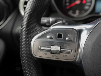 Mercedes-Benz GLC 300 de 4M AMG Night Navi Kamera Spur-Paket