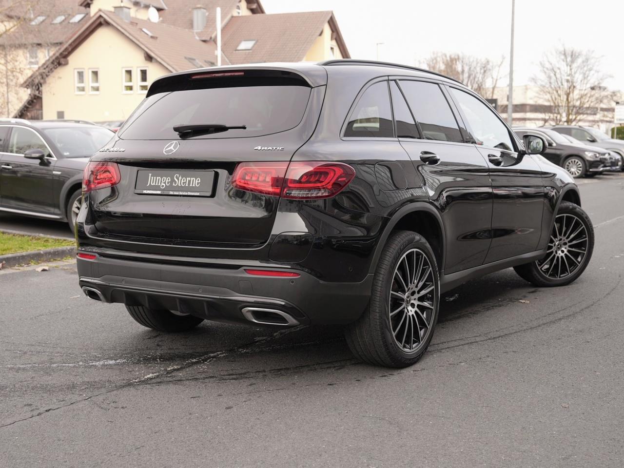 Mercedes-Benz GLC 300 de 4M AMG Night Navi Kamera Spur-Paket