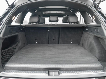 Mercedes-Benz GLC 300 de 4M AMG Exclusive Panorama Kamera SpurP