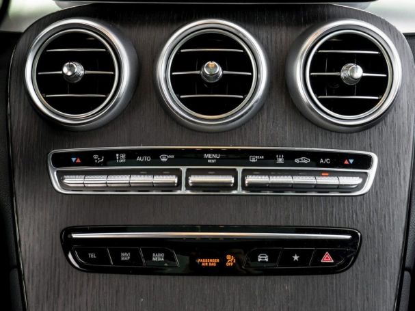 Mercedes-Benz GLC 300 de 4M Panorama Night Head-Up 360° AHK