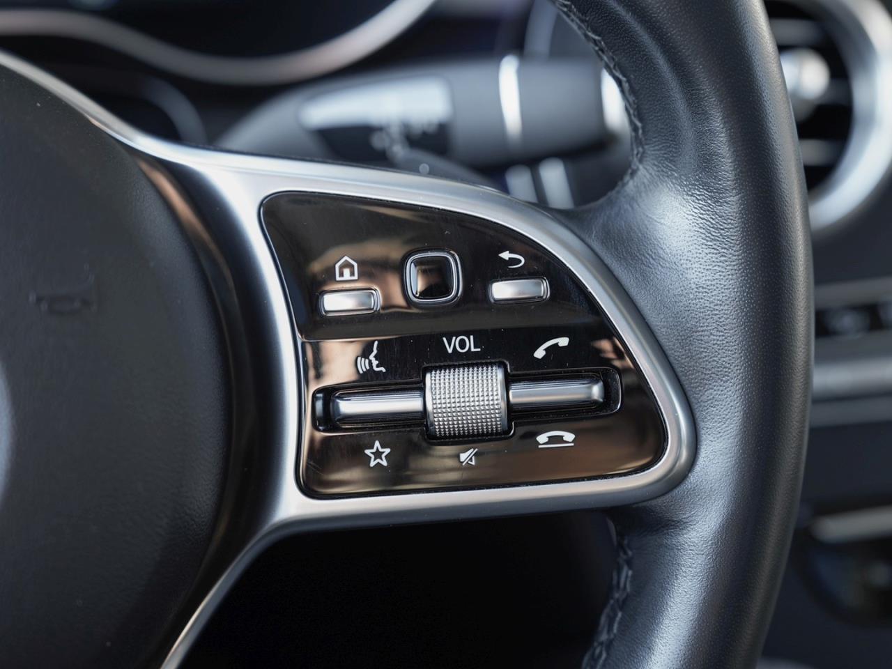 Mercedes-Benz GLC 300 de 4M Exclusive Night AHK Panorama 360°