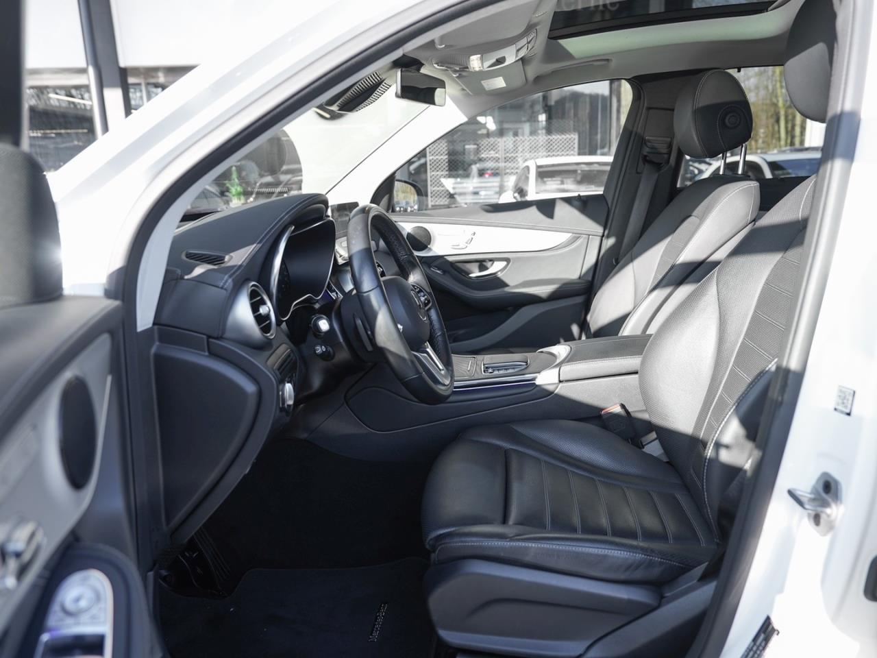 Mercedes-Benz GLC 300 de 4M Exclusive Night AHK Panorama 360°