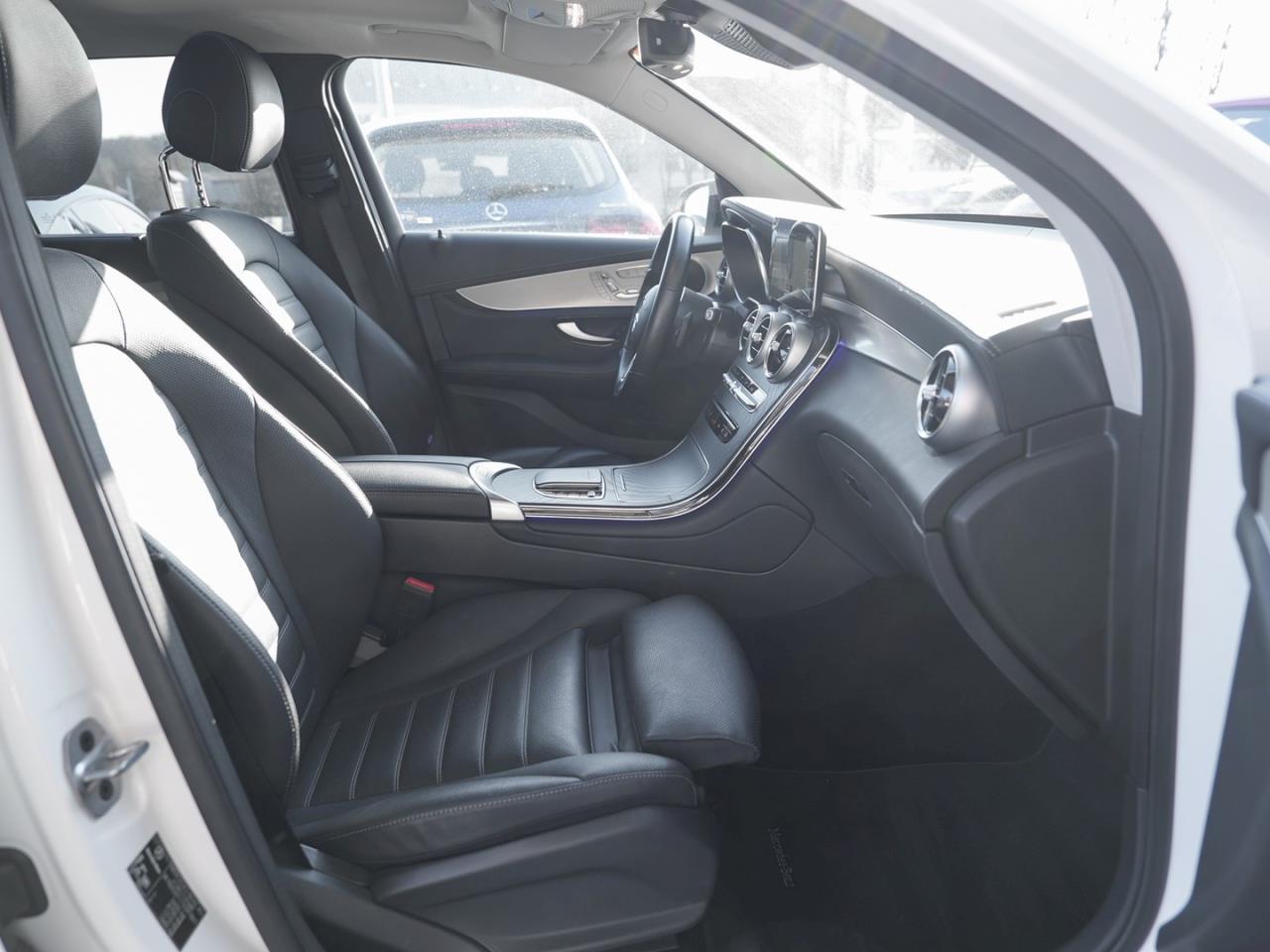 Mercedes-Benz GLC 300 de 4M Exclusive Night AHK Panorama 360°