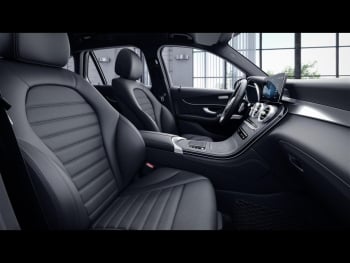 Mercedes-Benz GLC 300 de 4M AMG Kamera Burmester Easy-Pack AHK