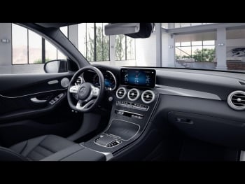 Mercedes-Benz GLC 300 de 4M AMG Kamera Burmester Easy-Pack AHK
