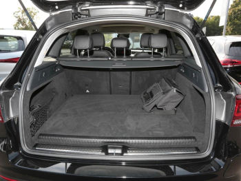 Mercedes-Benz GLC 300 de 4M AMG Exclusive Panorama Kamera AHK
