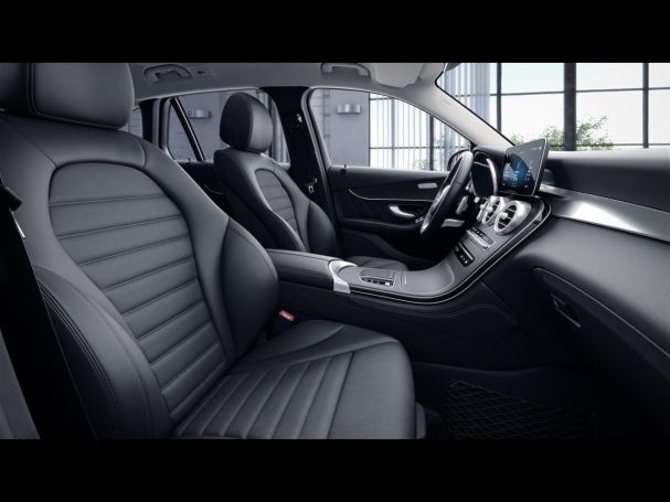 Mercedes-Benz GLC 300 de 4M AMG Kamera Distronic Easy-Pack AHK Mercedes-Benz GLC 300 de 4M AMG Kamera Distronic Easy-Pack AHK