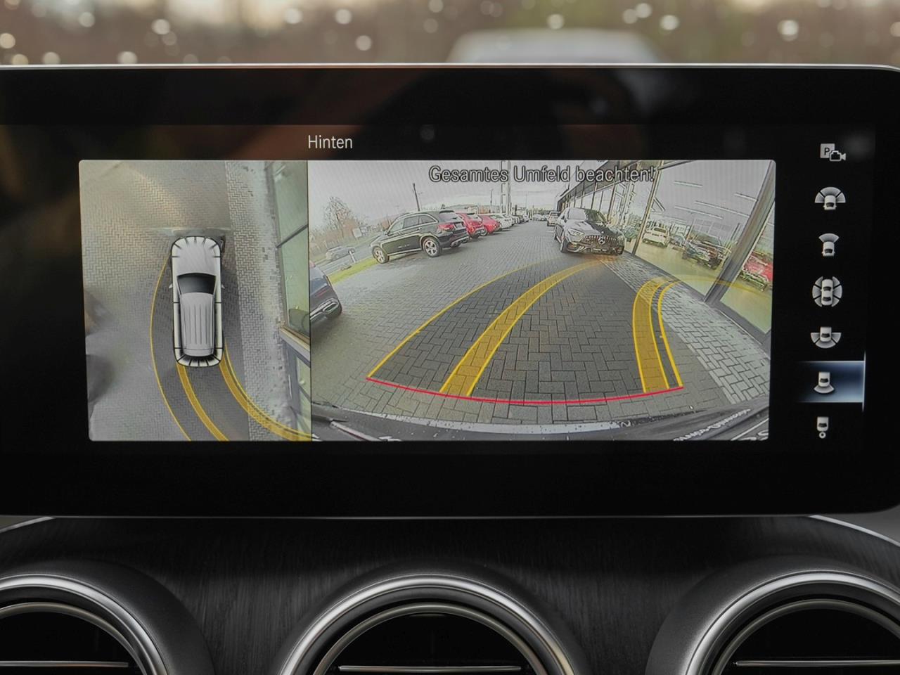 Mercedes-Benz GLC 300 de 4M AMG MBUXNavi+ 360° AHK Easy-Pack