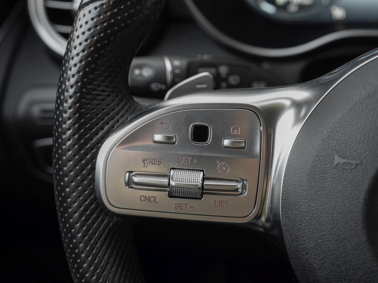 Mercedes-Benz GLC 300 de 4M AMG MBUXNavi+ 360° AHK Easy-Pack