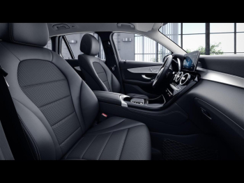Mercedes-Benz GLC 300 de 4M Navi Distronic 360° AHK Totwinkel
