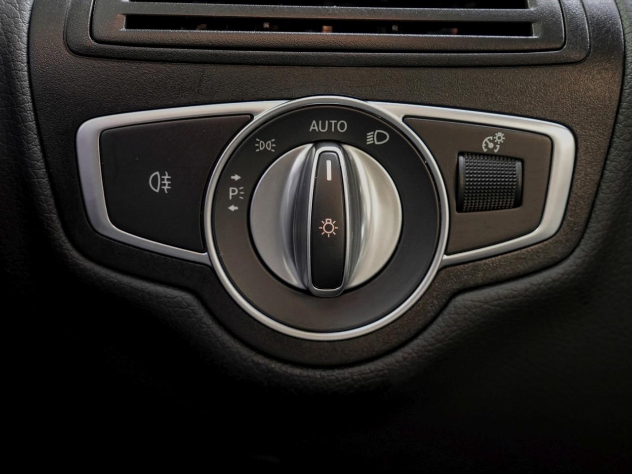 Mercedes-Benz GLC 300 de 4M AMG Night Navi AHK Spur-Paket