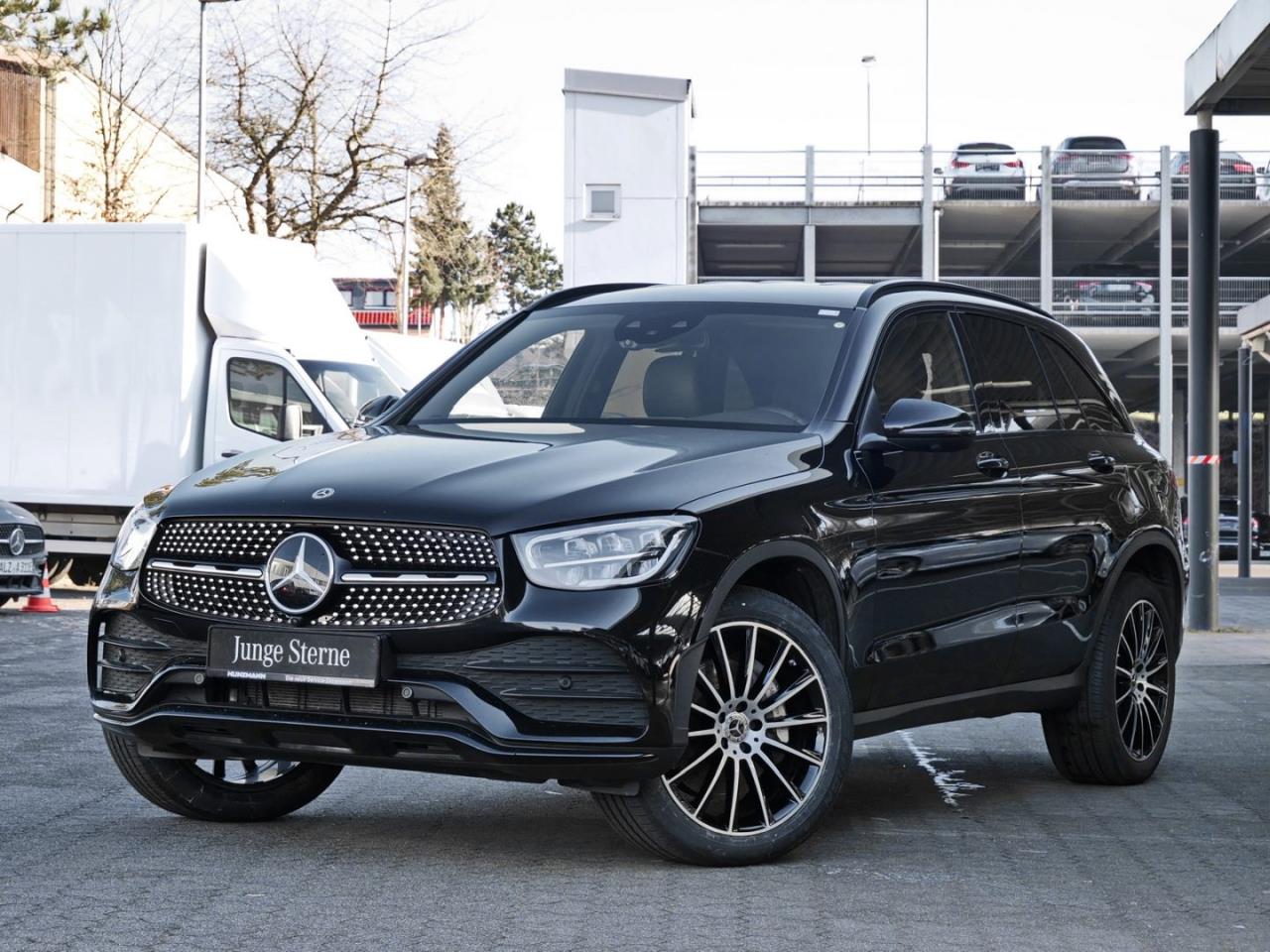 Mercedes-Benz GLC 300 de 4M AMG Night Distronic Burmester 360°