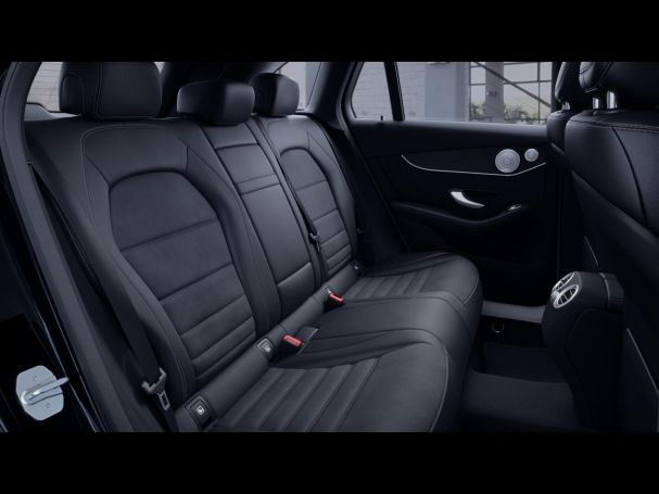 Mercedes-Benz GLC 300 de 4M AMG Night Distronic Burmester 360°