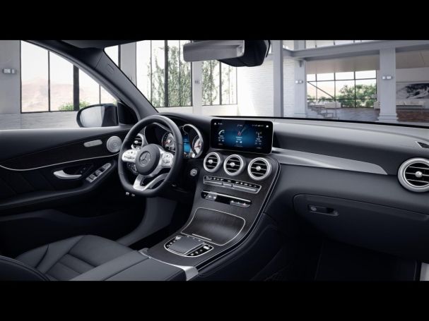 Mercedes-Benz GLC 300 de 4M AMG Night Distronic Burmester 360°