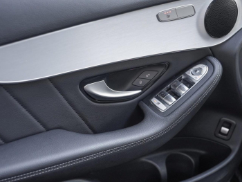 Mercedes-Benz GLC 300 de 4M AMG Navi Distronic Spur-Paket HUD