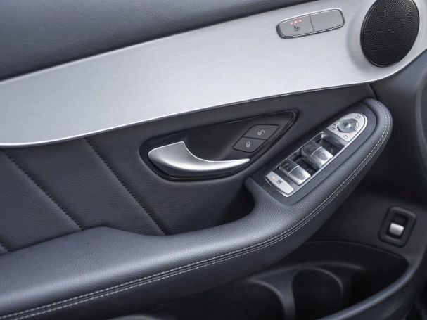 Mercedes-Benz GLC 300 de 4M AMG Navi Distronic Spur-Paket HUD
