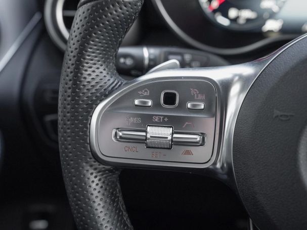 Mercedes-Benz GLC 300 de 4M AMG Navi Distronic Spur-Paket HUD