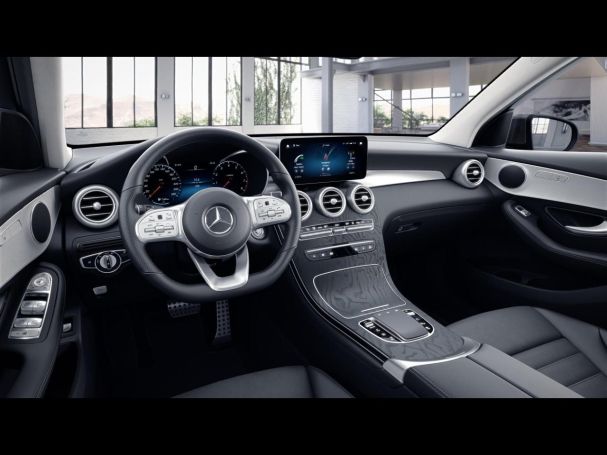 Mercedes-Benz GLC 300 de 4M AMG Navi Distronic Spur-Paket HUD