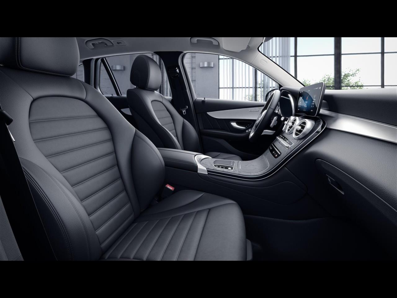 Mercedes-Benz GLC 300 de 4M AMG Navi Distronic Spur-Paket HUD