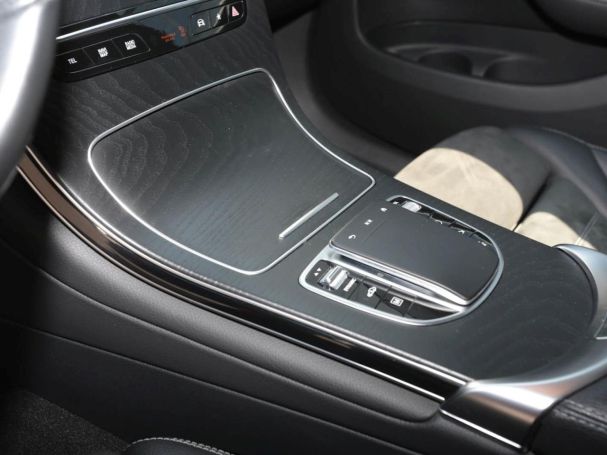 Mercedes-Benz GLC 300 de 4M AMG Distronic AHK Totwinkel 360° Mercedes-Benz GLC 300 de 4M AMG Distronic AHK Totwinkel 360°