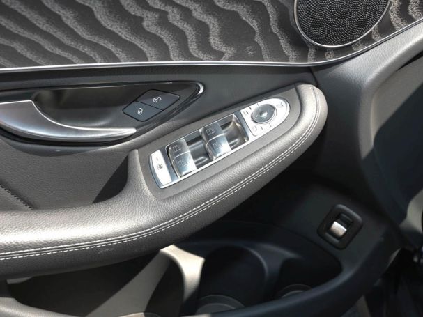 Mercedes-Benz GLC 300 de 4M AMG Distronic AHK Totwinkel 360° Mercedes-Benz GLC 300 de 4M AMG Distronic AHK Totwinkel 360°