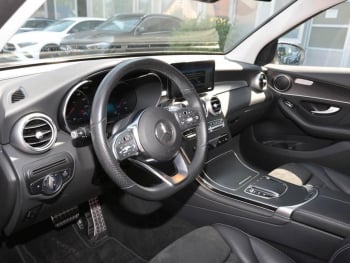 Mercedes-Benz GLC 300 de 4M AMG Distronic AHK Totwinkel 360°