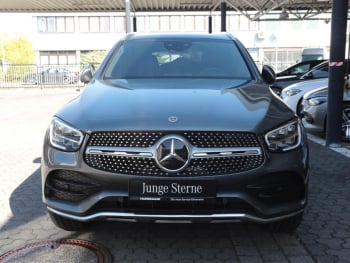 Mercedes-Benz GLC 300 de 4M AMG Distronic Panorama Kamera AHK