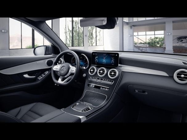 Mercedes-Benz GLC 300 de 4M AMG Distronic Panorama Kamera AHK Mercedes-Benz GLC 300 de 4M AMG Distronic Panorama Kamera AHK