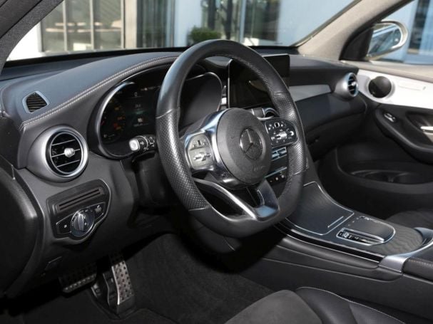 Mercedes-Benz GLC 300 de 4M AMG Distronic Panorama Kamera AHK Mercedes-Benz GLC 300 de 4M AMG Distronic Panorama Kamera AHK