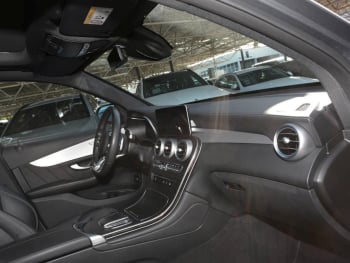 Mercedes-Benz GLC 300 de 4M AMG Distronic Panorama Kamera AHK