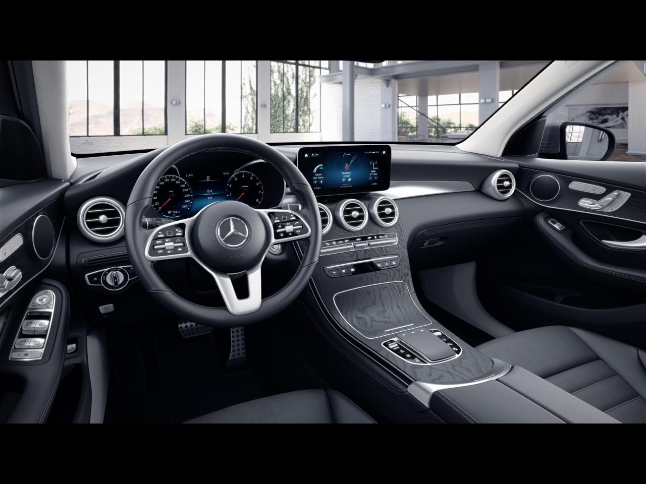 Mercedes-Benz GLC 300 de 4M AMG Distronic Memory EasyPack 360°
