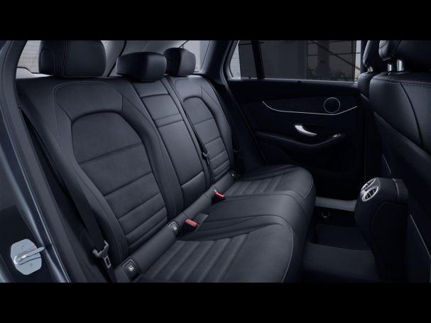 Mercedes-Benz GLC 300 de 4M AMG Distronic Memory EasyPack 360°