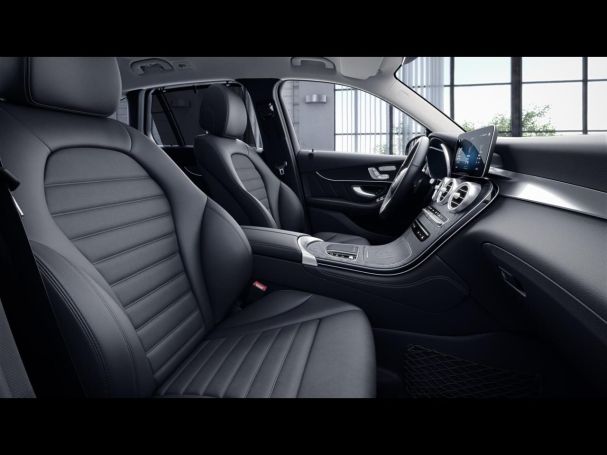 Mercedes-Benz GLC 300 de 4M AMG Distronic Memory EasyPack 360°