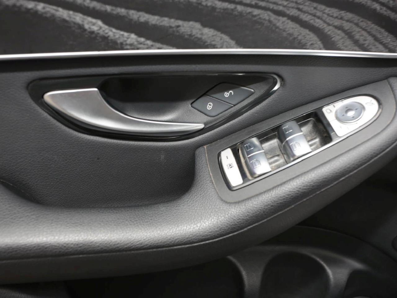 Mercedes-Benz GLC 300 de 4M Distronic AHK 360° EasyP Ambiente