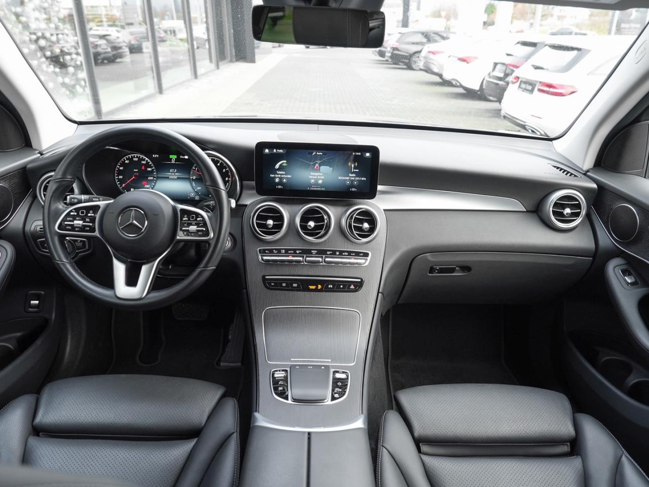 Mercedes-Benz GLC 300 de 4M MBUX Navi+ Kamera Easy-Pack