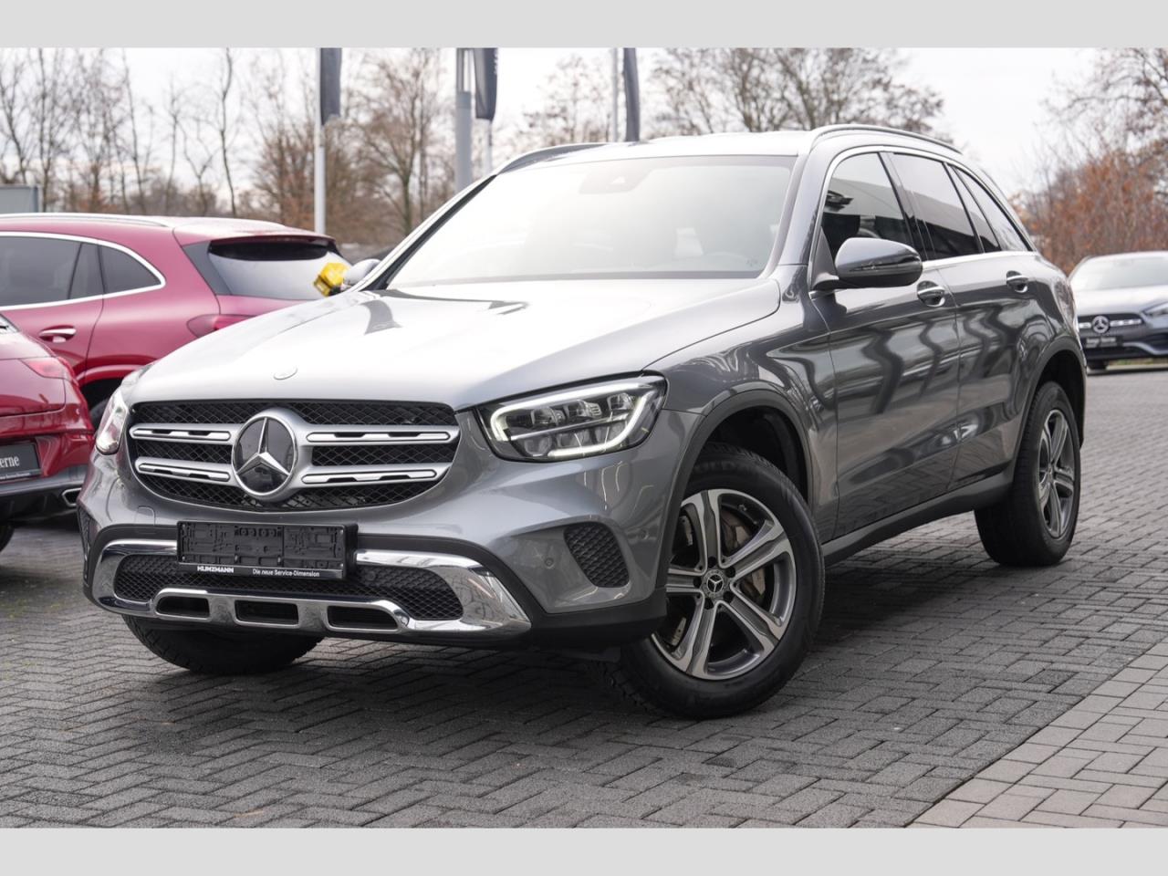 Mercedes-Benz GLC GLC 300 de 4M Geländewagen / SUV Selenitgrau