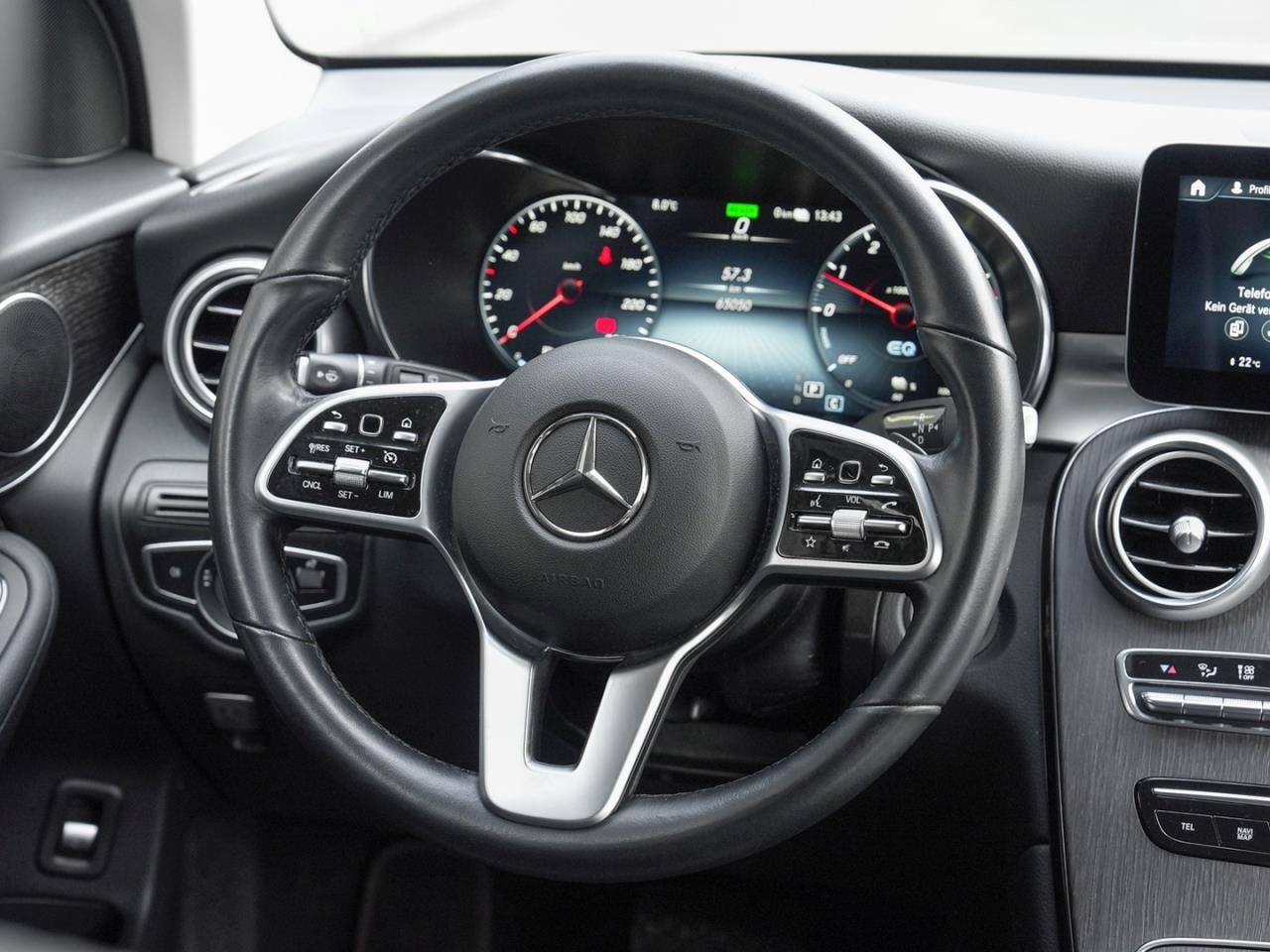 Mercedes-Benz GLC 300 de 4M MBUX Navi+ Kamera Easy-Pack
