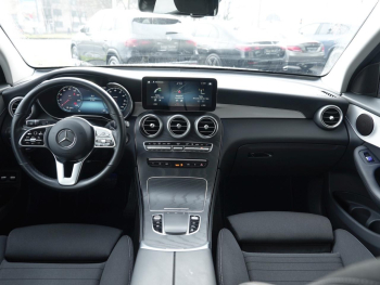 Mercedes-Benz GLC 300 e 4M OFF-ROAD MBUX Navi 360° EasyPack