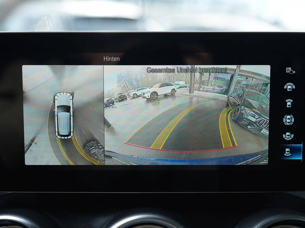 Mercedes-Benz GLC 300 e 4M OFF-ROAD MBUX Navi 360° EasyPack