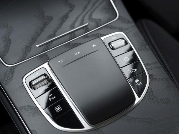 Mercedes-Benz GLC 300 e 4M OFF-ROAD MBUX Navi 360° EasyPack