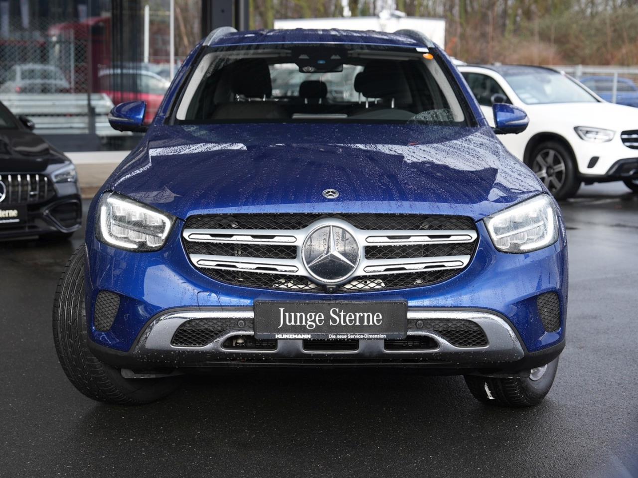 Mercedes-Benz GLC 300 e 4M OFF-ROAD MBUX Navi 360° EasyPack