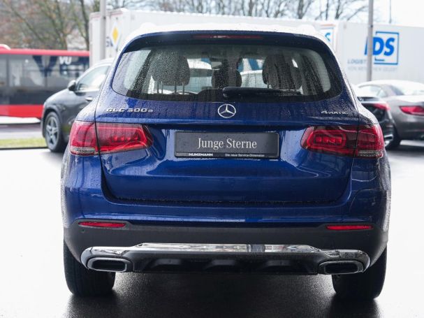 Mercedes-Benz GLC 300 e 4M OFF-ROAD MBUX Navi 360° EasyPack