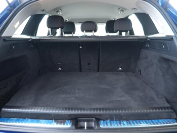 Mercedes-Benz GLC 300 e 4M OFF-ROAD MBUX Navi 360° EasyPack